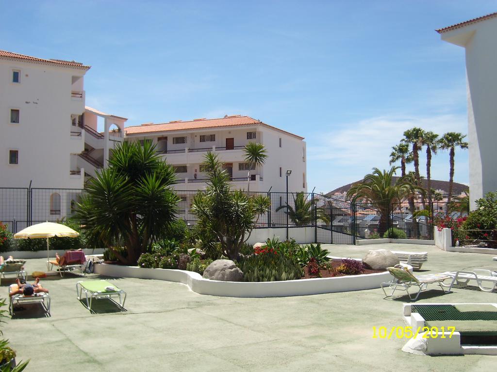 Summerland Lc Holiday Home Лос Кристианос Экстерьер фото